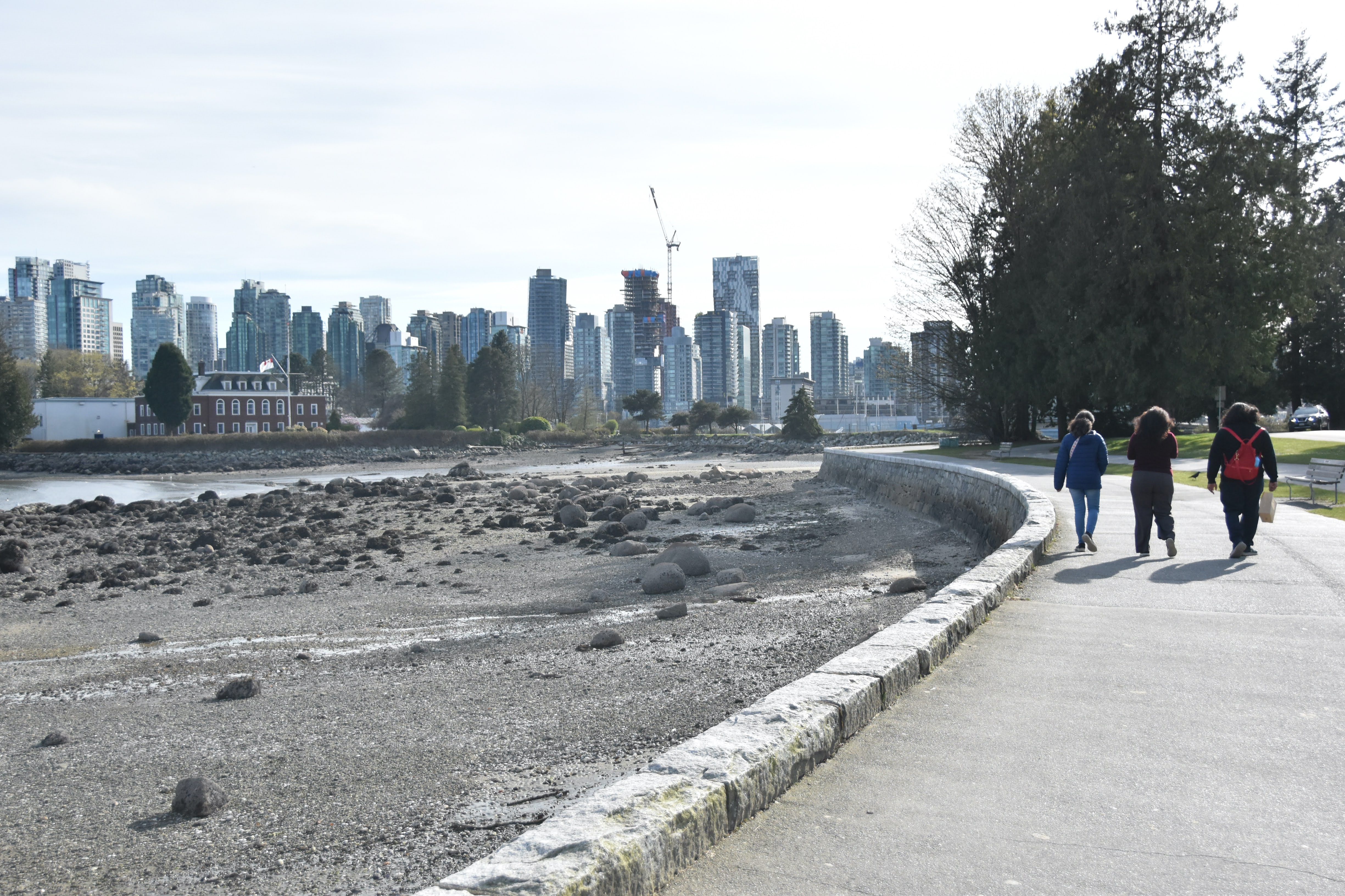 The Ultimate 3-Day Vancouver Itinerary: A Family Guide to Adventure & Food